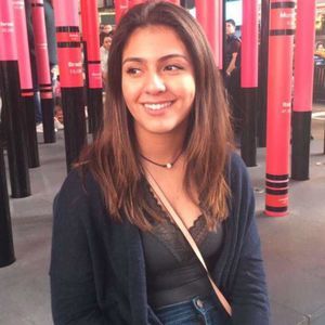 Meet your Posher, Amira